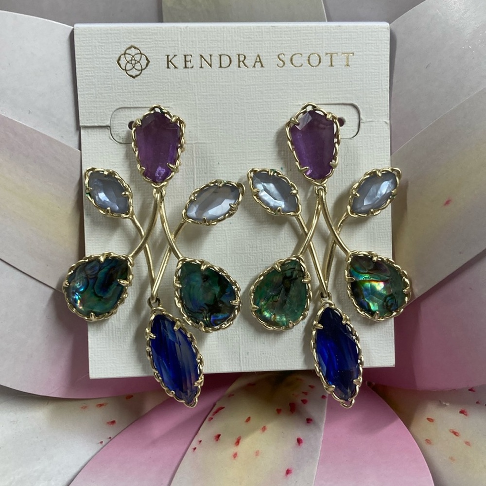 ❗️💸❗️Kendra Scott Gwenyth earrings